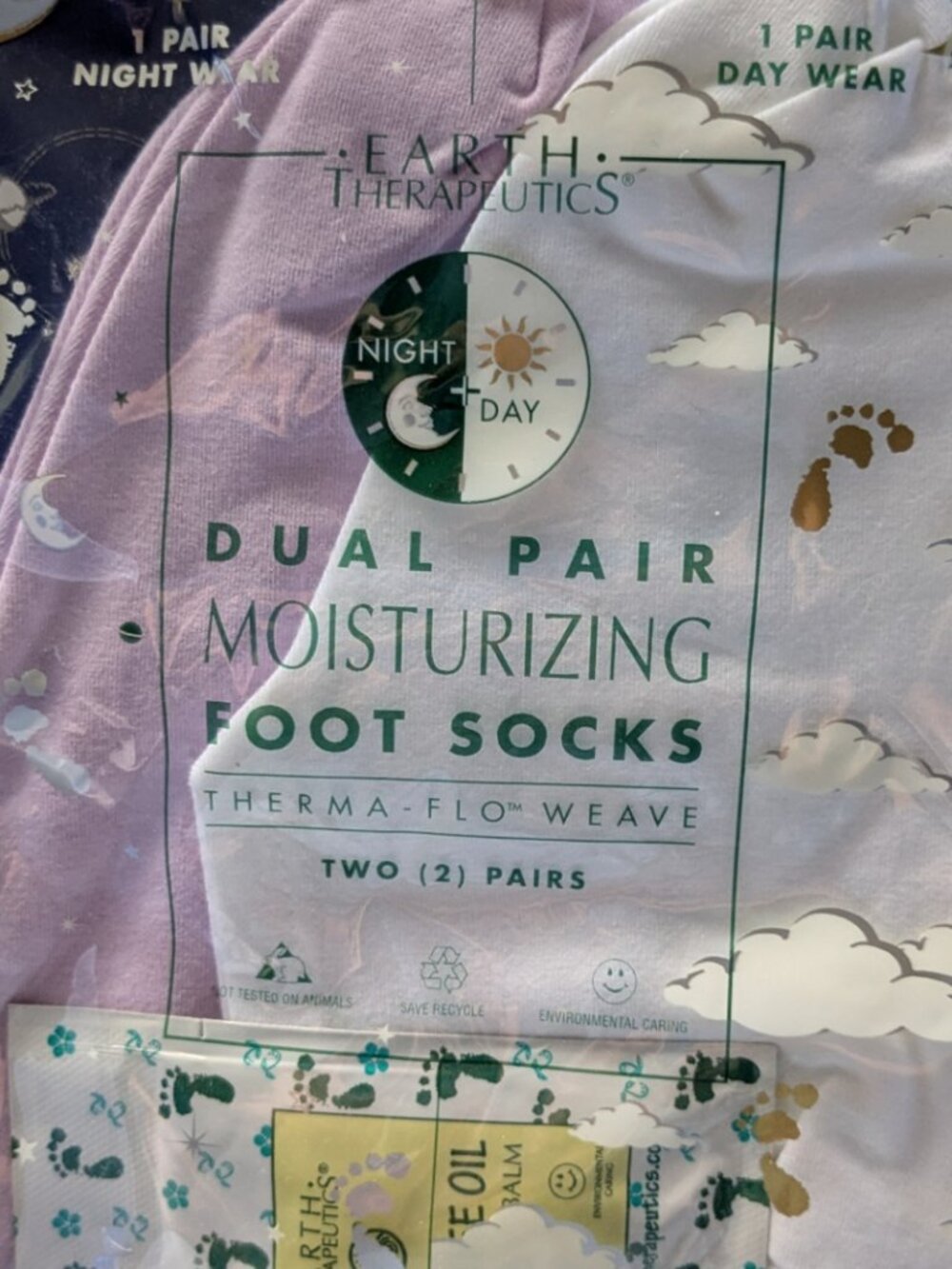 Moisturizing sock and gloves - Picture 2 of 6